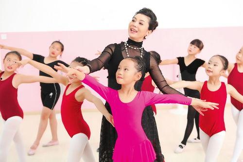 舞蹈老师的黑料爆料视频,爆料视频曝光惊人内幕